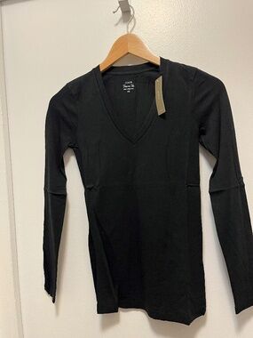J Crew long sleeve v-neck tissue tee black XS